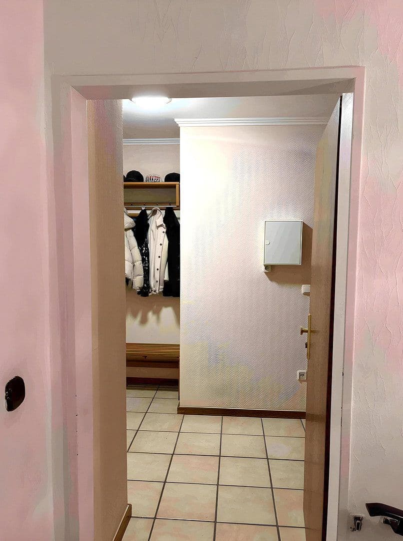 Pronájem bytu 3+1 92 m², Ellener Straße 109, Düren, Severní Porýní-Vestfálsko Pronájem bytu 3+1 92 m², Ellener Straße 109, Düren, Severní Porýní-Vestfálsko