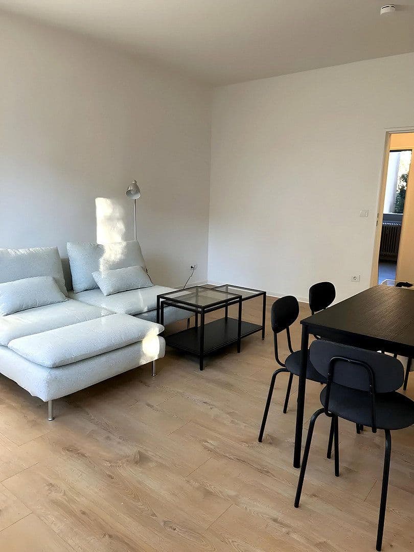 Pronájem bytu 3+1 65 m², Suderoder Straße 6, Berlin, Berlín Pronájem bytu 3+1 65 m², Suderoder Straße 6, Berlin, Berlín