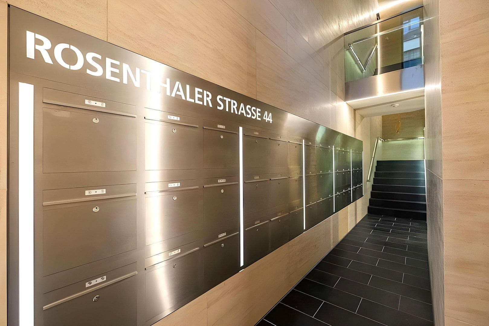 Pronájem bytu 2+1 55 m², Rosenthaler Str. 44, Berlin, Berlín Pronájem bytu 2+1 55 m², Rosenthaler Str. 44, Berlin, Berlín