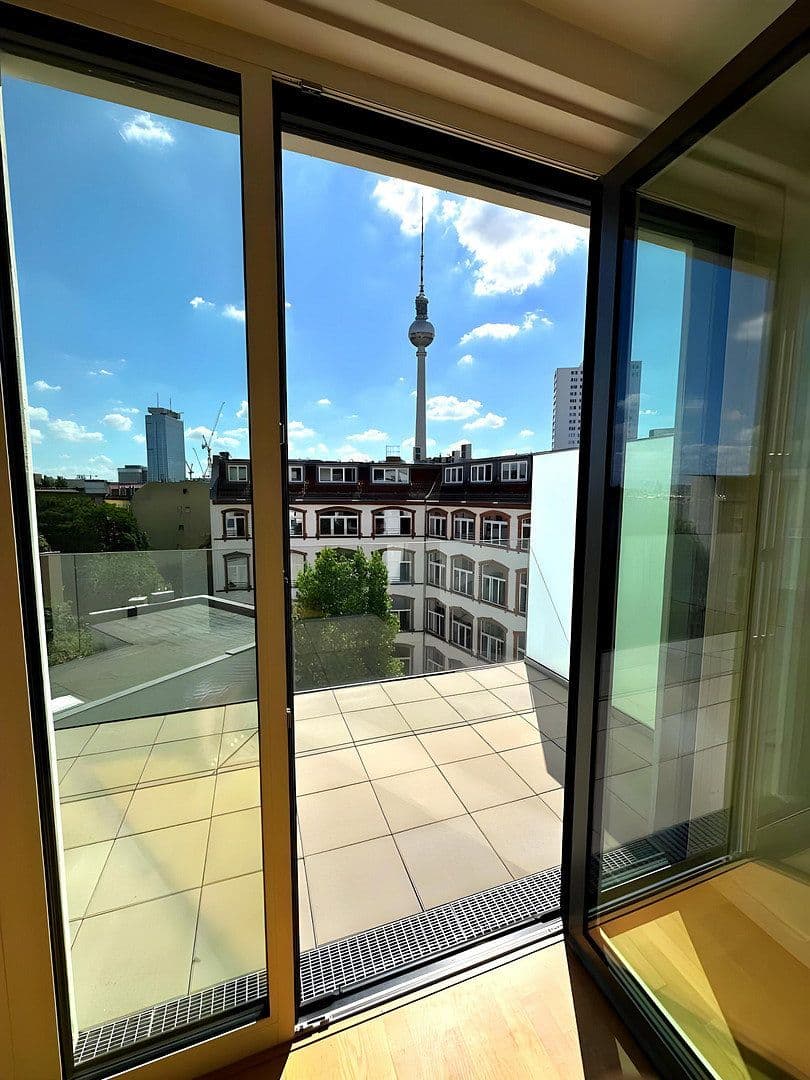 Pronájem bytu 2+1 55 m², Rosenthaler Str. 44, Berlin, Berlín Pronájem bytu 2+1 55 m², Rosenthaler Str. 44, Berlin, Berlín