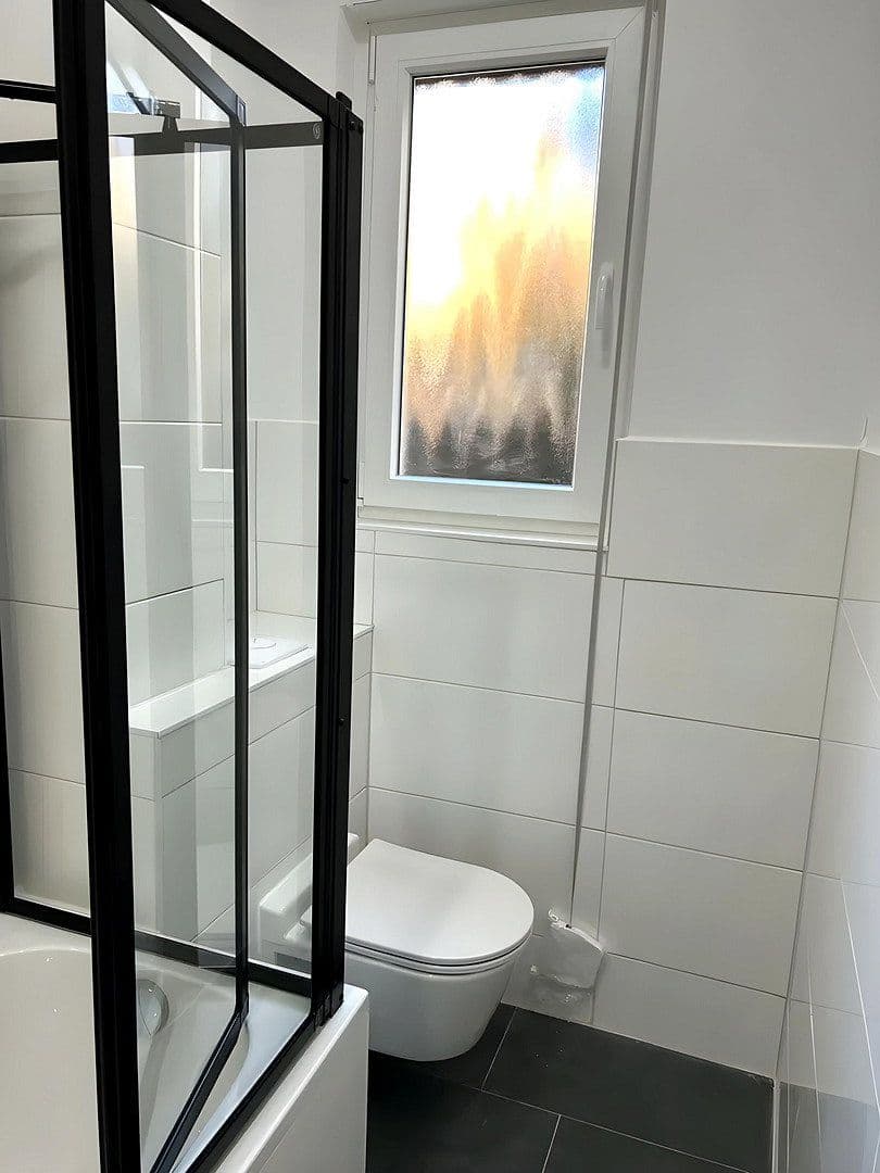 Pronájem bytu 3+1 65 m², Suderoder Straße 6, Berlin, Berlín Pronájem bytu 3+1 65 m², Suderoder Straße 6, Berlin, Berlín