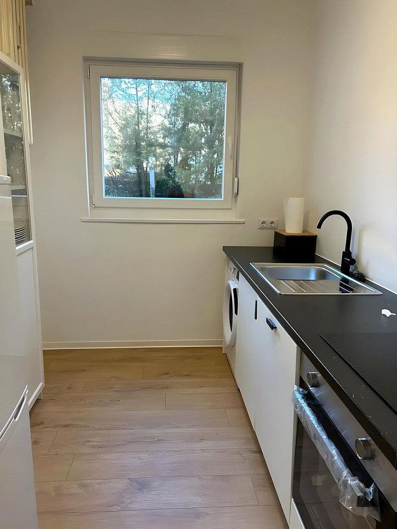 Pronájem bytu 3+1 65 m², Suderoder Straße 6, Berlin, Berlín Pronájem bytu 3+1 65 m², Suderoder Straße 6, Berlin, Berlín