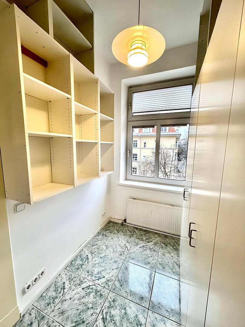 Pronájem bytu 3+kk 110 m², Valleystraße 19, München, Bavorsko Pronájem bytu 3+kk 110 m², Valleystraße 19, München, Bavorsko