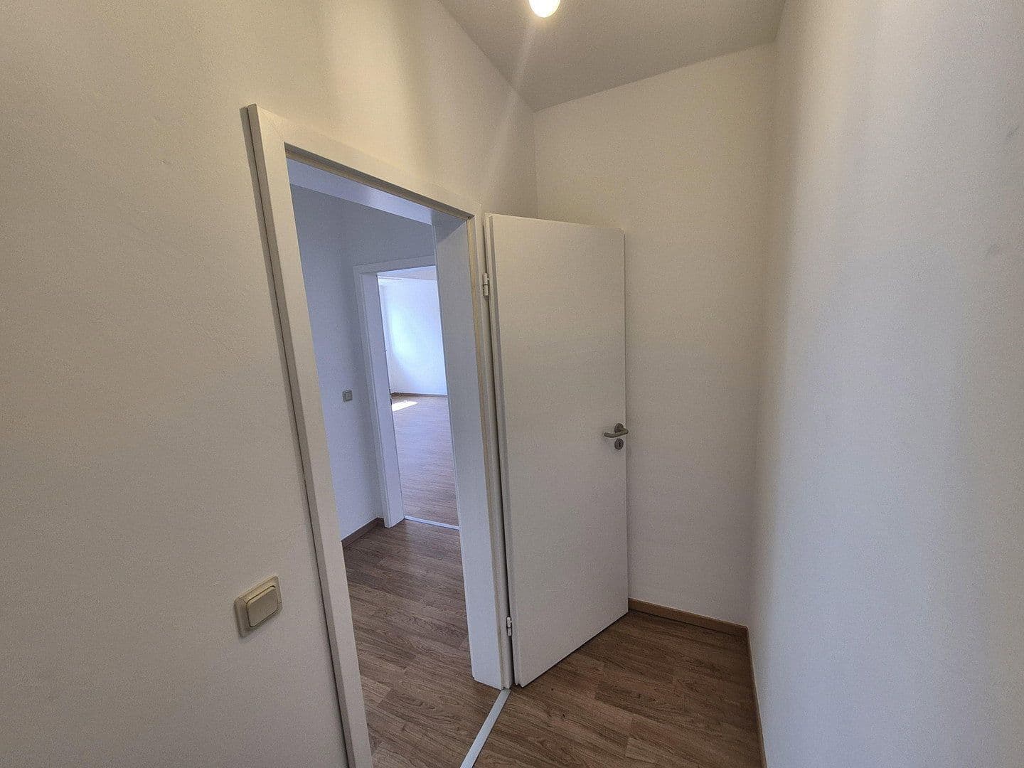 Pronájem bytu 3+1 58 m², Dorfstraße 25, Moisburg, Dolní Sasko Pronájem bytu 3+1 58 m², Dorfstraße 25, Moisburg, Dolní Sasko