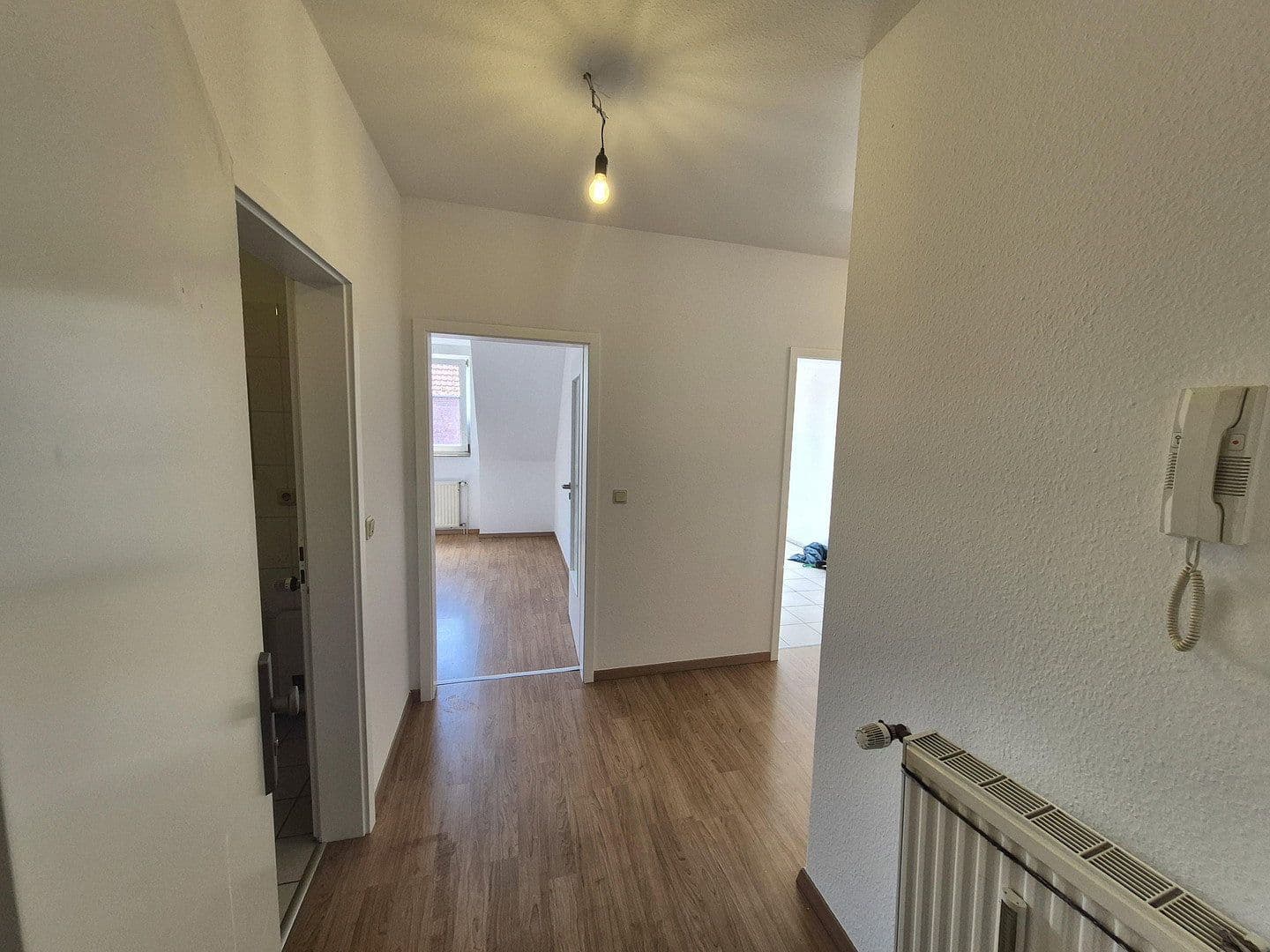 Pronájem bytu 3+1 58 m², Dorfstraße 25, Moisburg, Dolní Sasko Pronájem bytu 3+1 58 m², Dorfstraße 25, Moisburg, Dolní Sasko