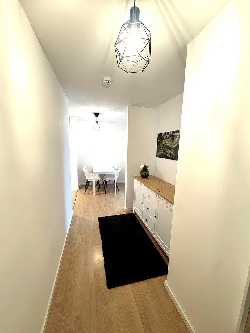 Pronájem bytu 2+1 55 m², Universitätsstraße 3, Regensburg, Bavorsko Pronájem bytu 2+1 55 m², Universitätsstraße 3, Regensburg, Bavorsko