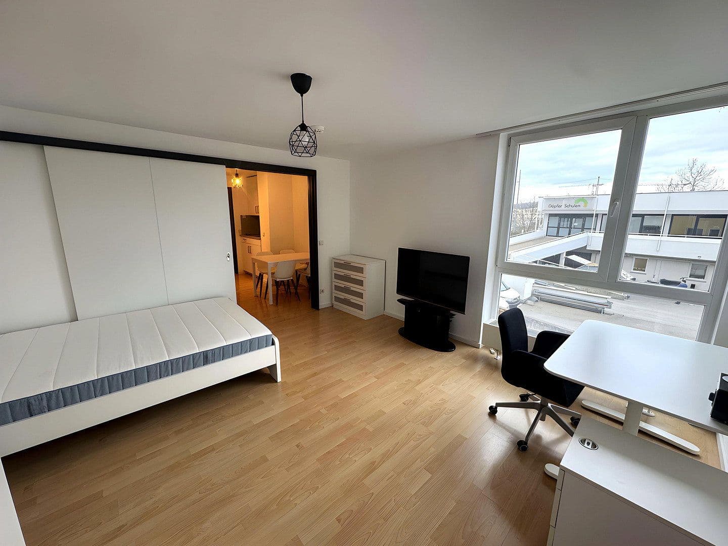 Pronájem bytu 2+1 55 m², Universitätsstraße 3, Regensburg, Bavorsko Pronájem bytu 2+1 55 m², Universitätsstraße 3, Regensburg, Bavorsko