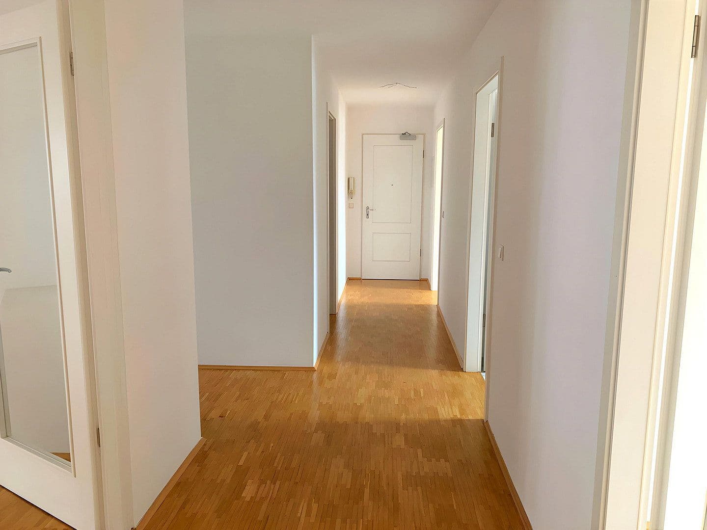 Pronájem bytu 3+1 84 m², Schlossstr. 13b, Egmating, Ebersberg, Bavorsko Pronájem bytu 3+1 84 m², Schlossstr. 13b, Egmating, Ebersberg, Bavorsko