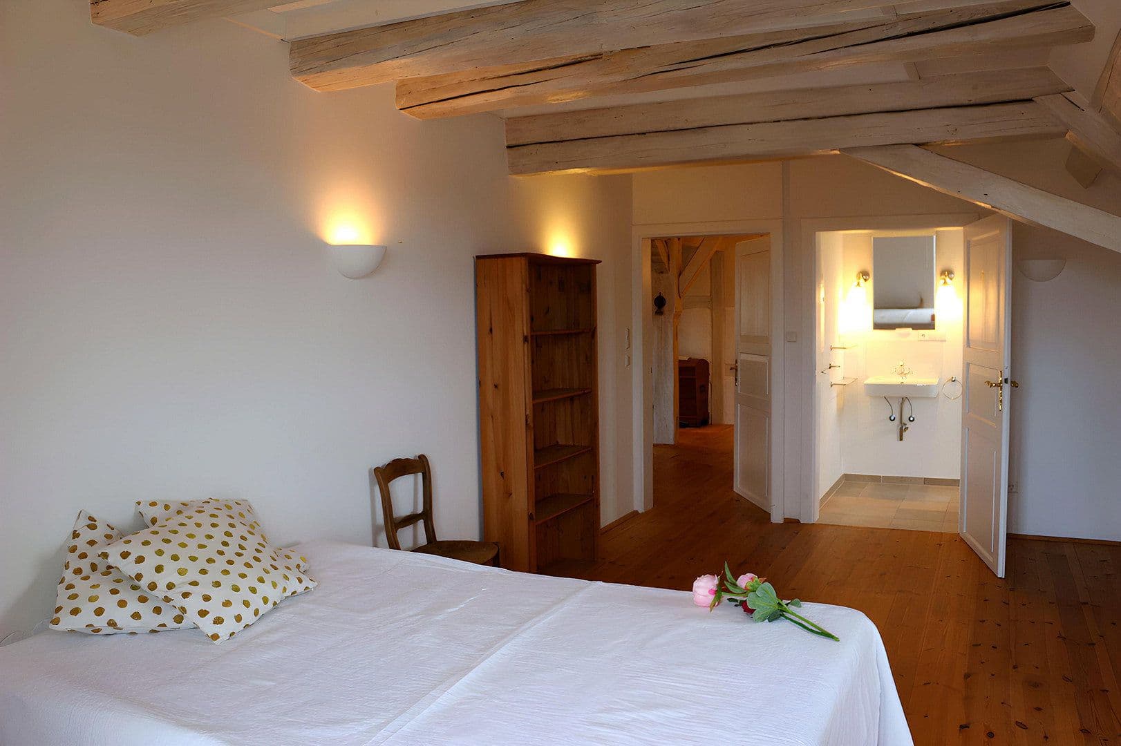 Pronájem bytu 3+1 130 m², Schlossberg 22, Oberstadion, Bádensko-Württembersko Pronájem bytu 3+1 130 m², Schlossberg 22, Oberstadion, Bádensko-Württembersko