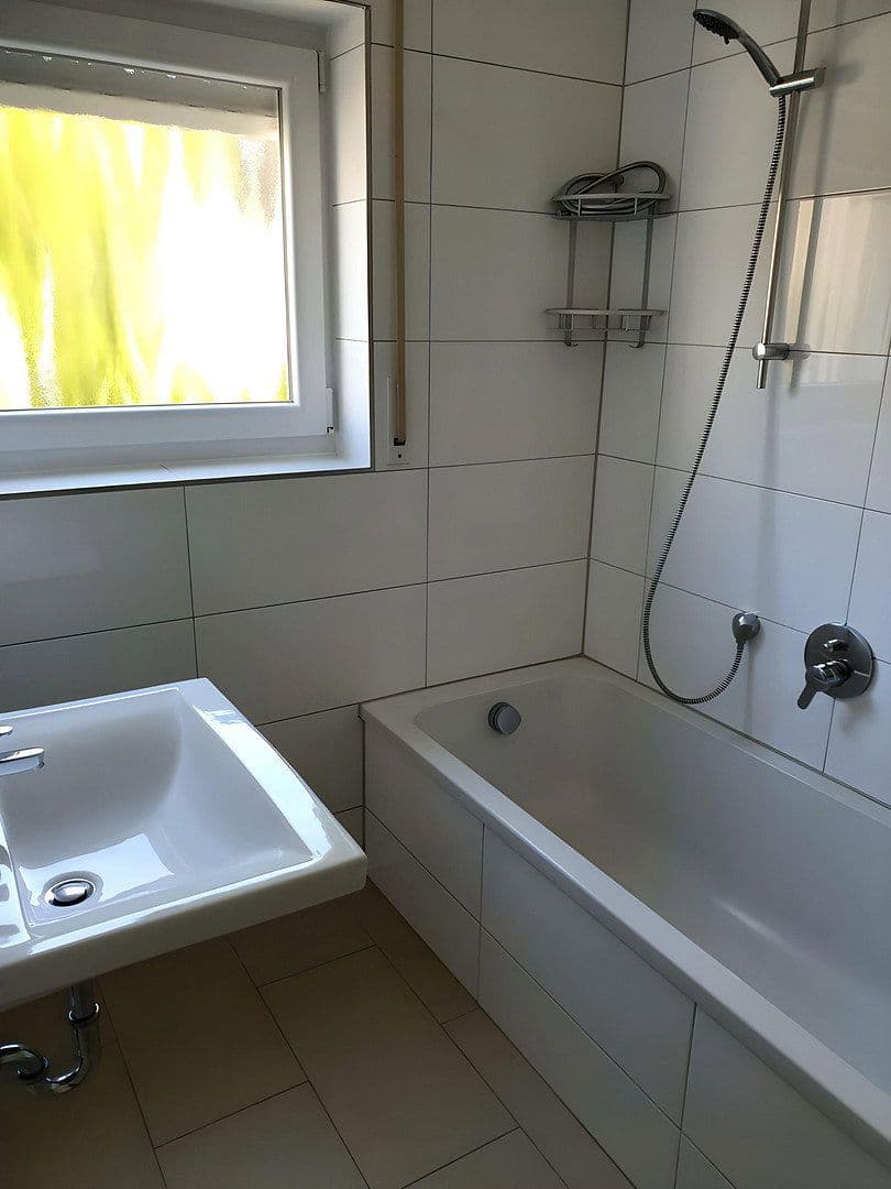 Pronájem bytu 2+kk 80 m², Usedomstraße 8, Stuttgart, Bádensko-Württembersko Pronájem bytu 2+kk 80 m², Usedomstraße 8, Stuttgart, Bádensko-Württembersko