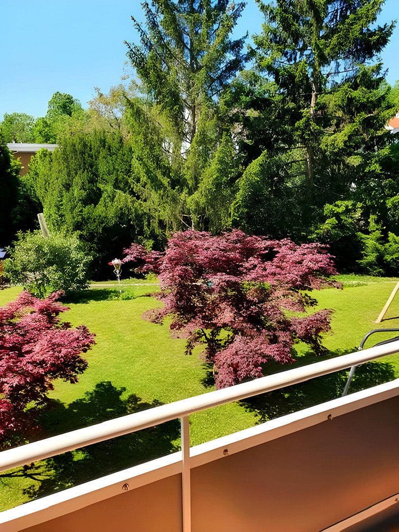 Pronájem bytu 2+kk 80 m², Usedomstraße 8, Stuttgart, Bádensko-Württembersko Pronájem bytu 2+kk 80 m², Usedomstraße 8, Stuttgart, Bádensko-Württembersko