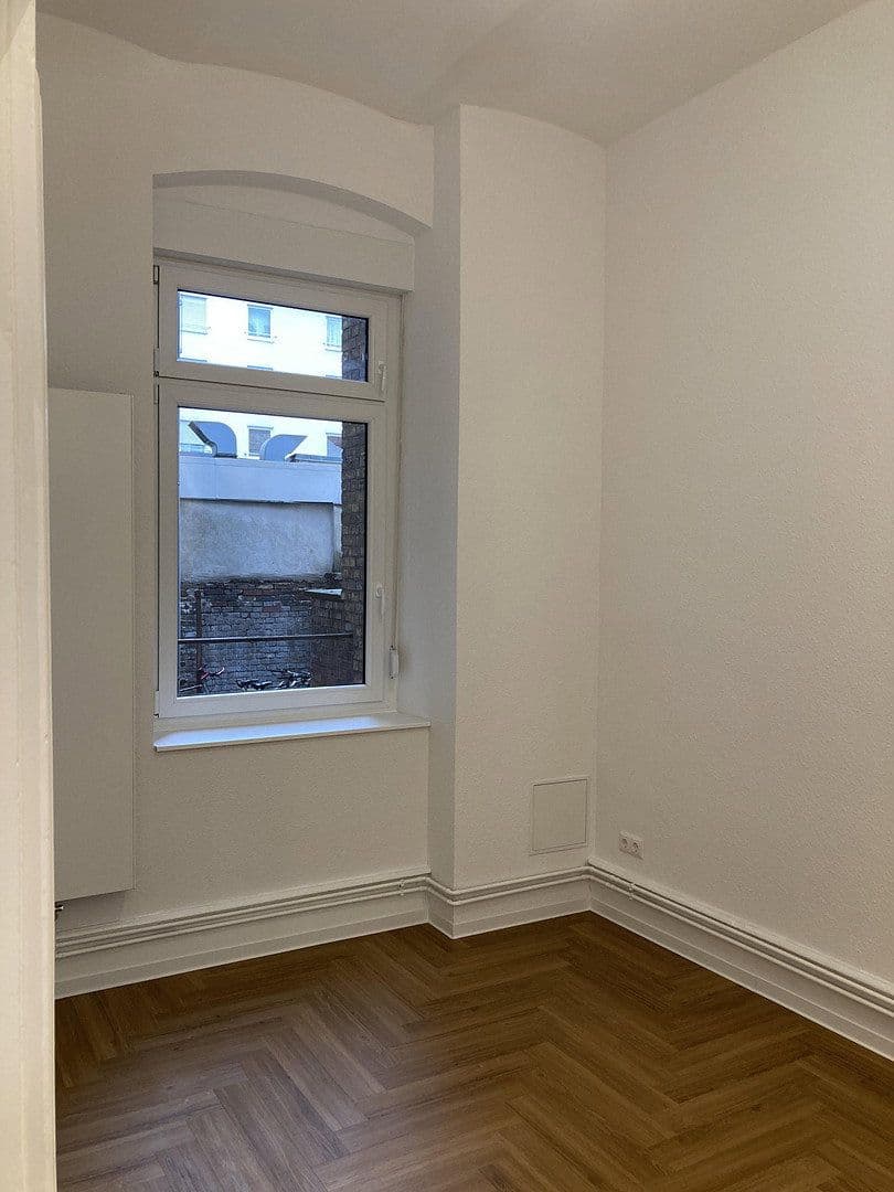 Pronájem bytu 1+1 31 m², Karlstr. 64, Karlsruhe, Bádensko-Württembersko Pronájem bytu 1+1 31 m², Karlstr. 64, Karlsruhe, Bádensko-Württembersko