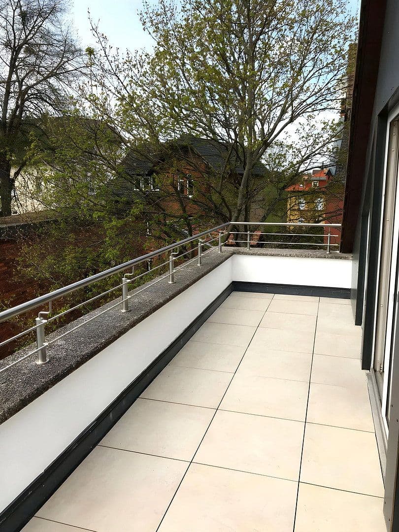 Pronájem bytu 4+1 92 m², Friedländer Weg 62, Göttingen, Dolní Sasko Pronájem bytu 4+1 92 m², Friedländer Weg 62, Göttingen, Dolní Sasko