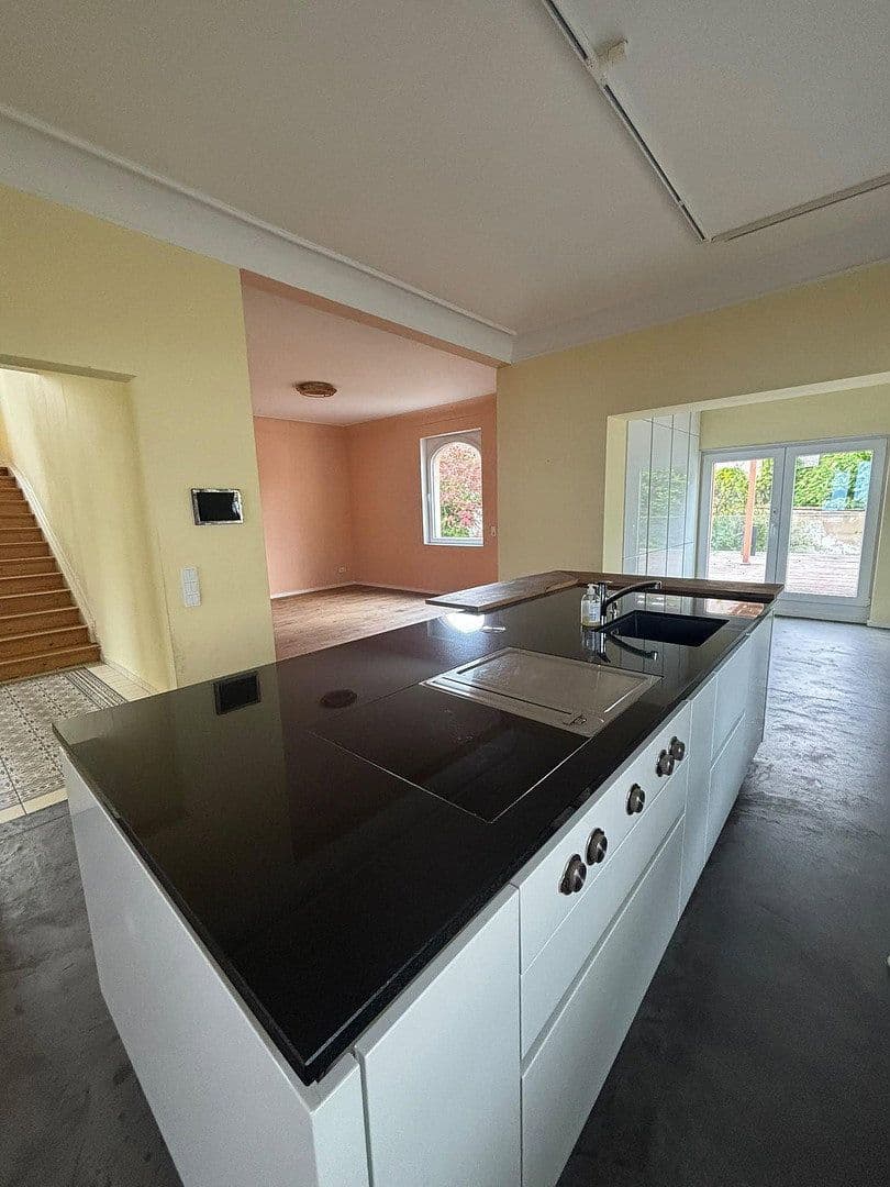 Prodej domu 230 m², pozemek 654 m², Dillingen/Saar, Země Sársko Prodej domu 230 m², pozemek 654 m², Dillingen/Saar, Země Sársko