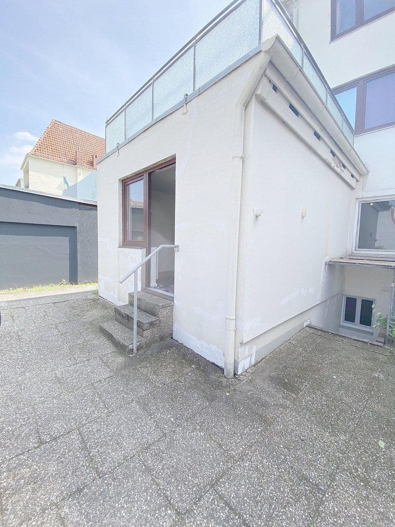 Prodej bytu 3+1 76 m², Föhrenstraße 27, Bremen, Bremen Prodej bytu 3+1 76 m², Föhrenstraße 27, Bremen, Bremen