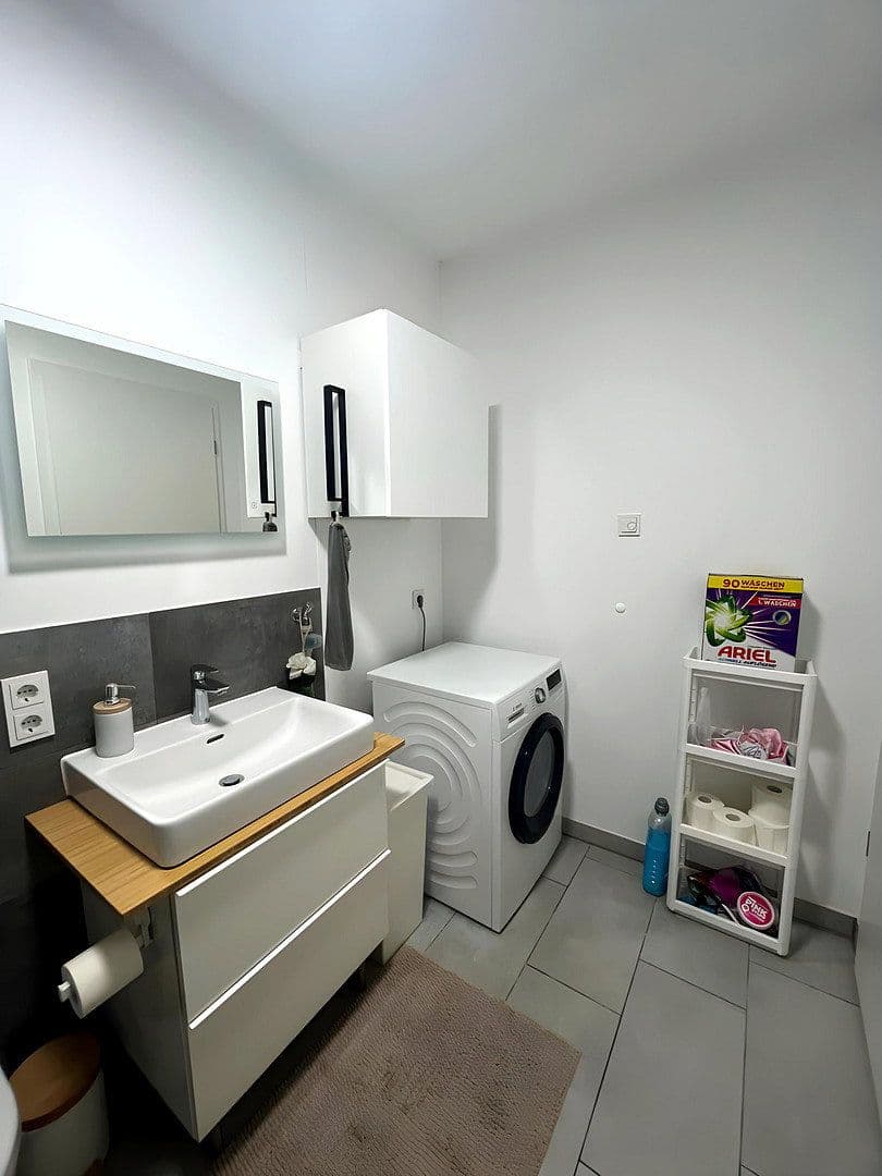 Pronájem bytu 3+1 66 m², Sanddornstr. 19, Moosburg an der Isar, Bavorsko Pronájem bytu 3+1 66 m², Sanddornstr. 19, Moosburg an der Isar, Bavorsko