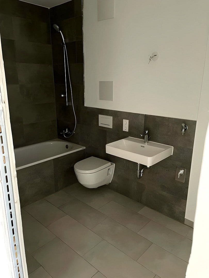 Pronájem bytu 3+1 66 m², Sanddornstr. 19, Moosburg an der Isar, Bavorsko Pronájem bytu 3+1 66 m², Sanddornstr. 19, Moosburg an der Isar, Bavorsko