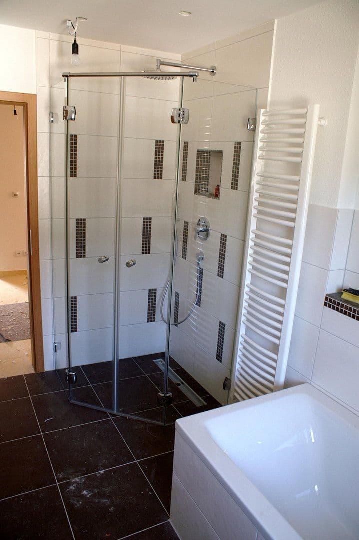 Pronájem bytu 4+1 115 m², Edling, Bavorsko Pronájem bytu 4+1 115 m², Edling, Bavorsko