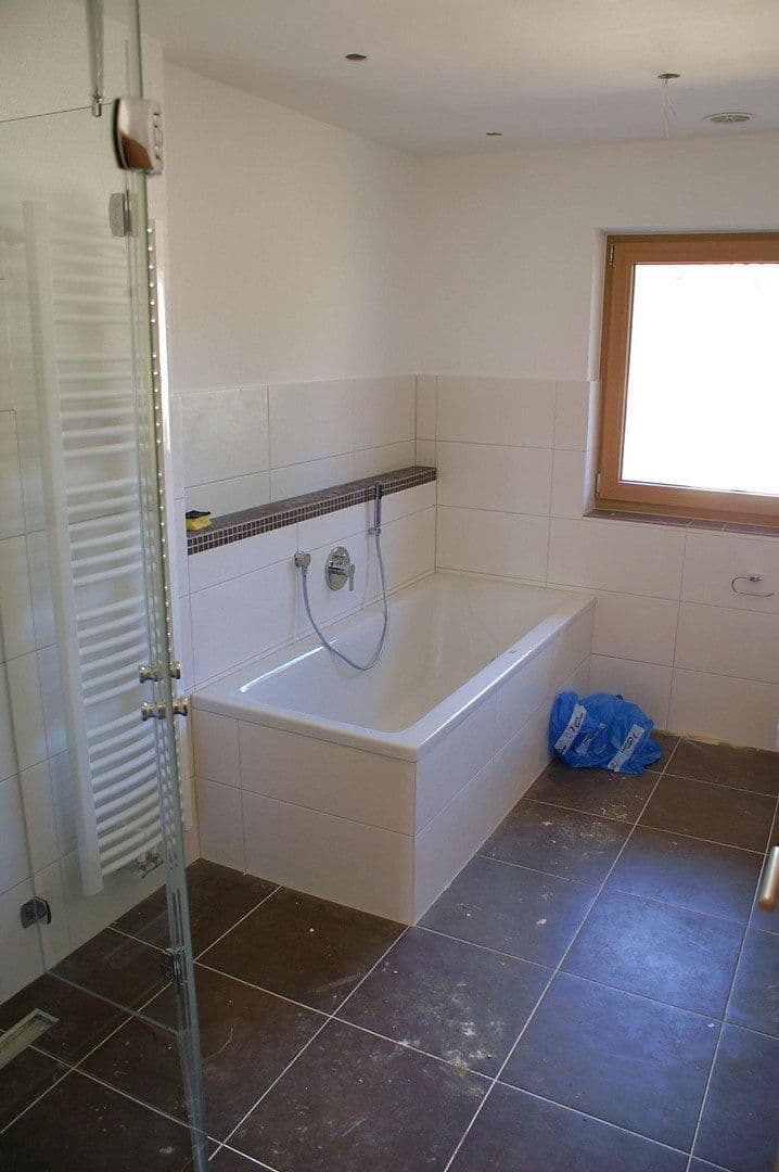 Pronájem bytu 4+1 115 m², Edling, Bavorsko Pronájem bytu 4+1 115 m², Edling, Bavorsko