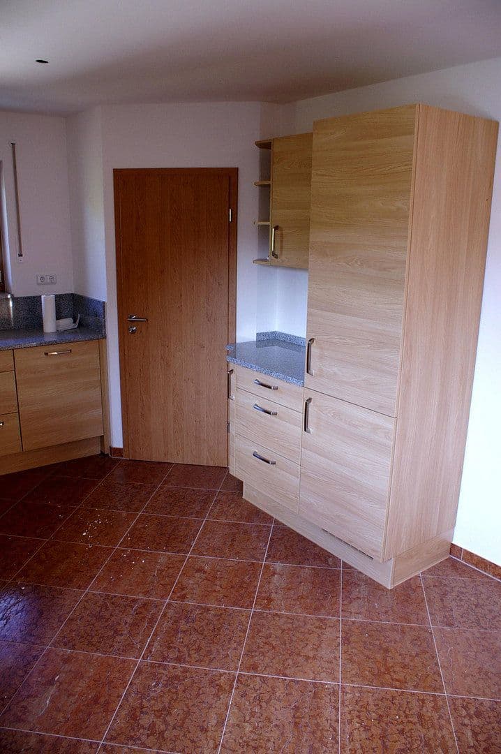 Pronájem bytu 4+1 115 m², Edling, Bavorsko Pronájem bytu 4+1 115 m², Edling, Bavorsko