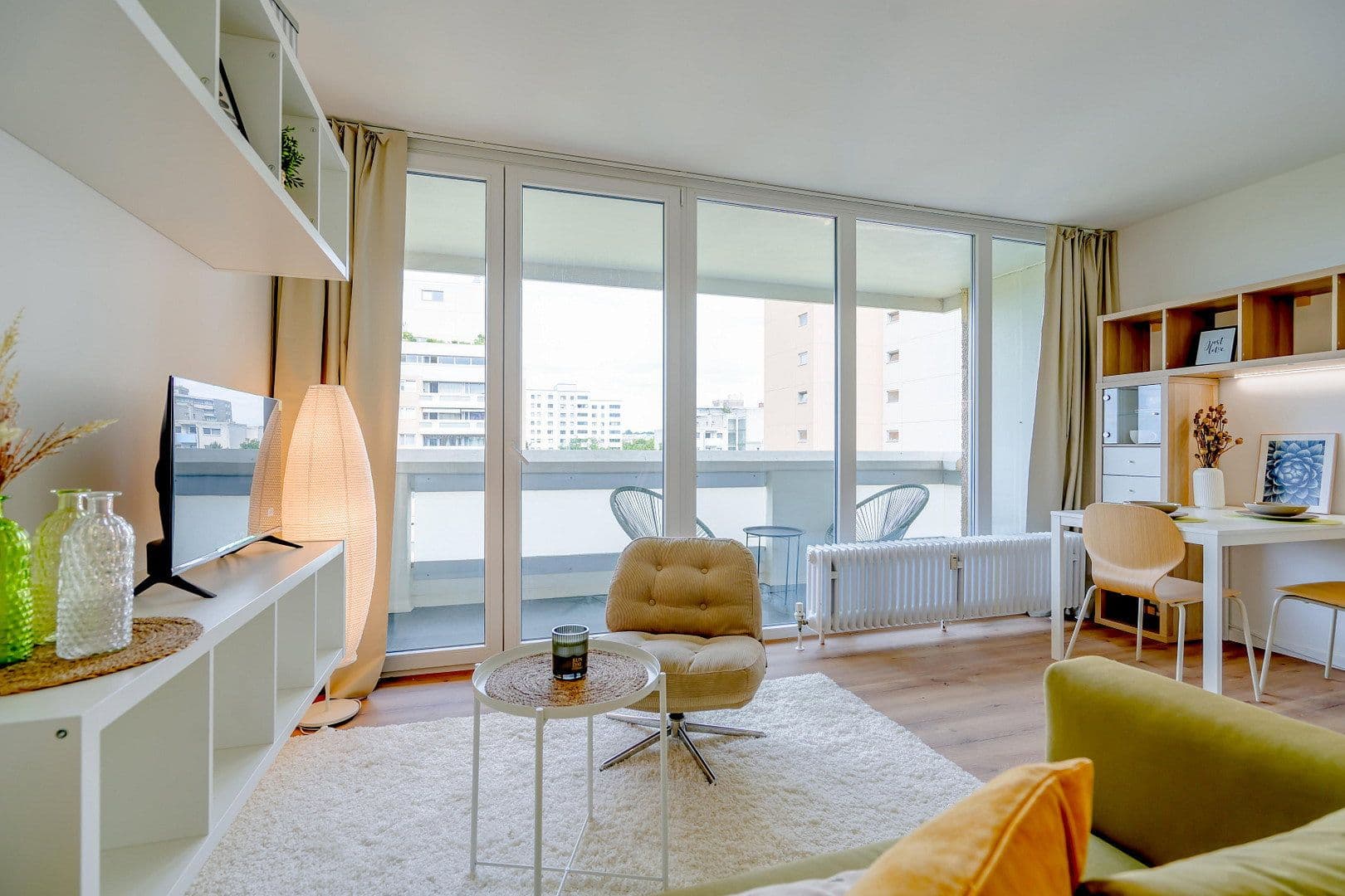 Prodej bytu 1+1 34 m², Sigmund-Freud-Straße 105, Frankfurt, Hessen Prodej bytu 1+1 34 m², Sigmund-Freud-Straße 105, Frankfurt, Hessen