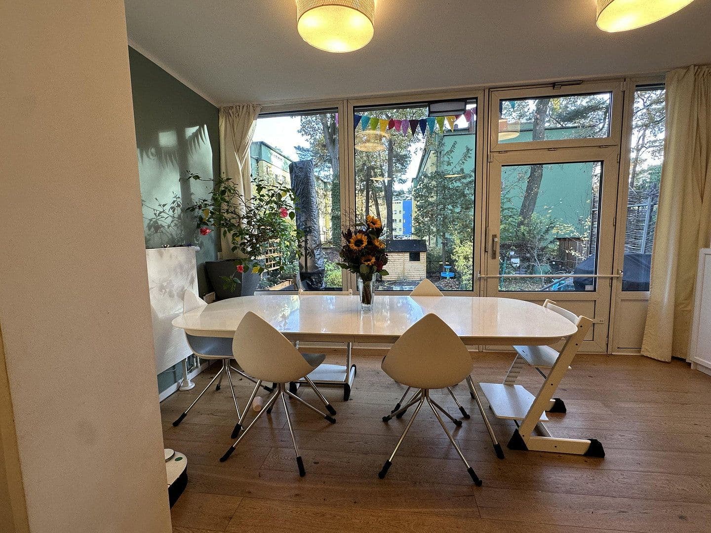 Prodej domu 115 m², pozemek 165 m², Hochsitzweg 99, Berlin, Berlín Prodej domu 115 m², pozemek 165 m², Hochsitzweg 99, Berlin, Berlín