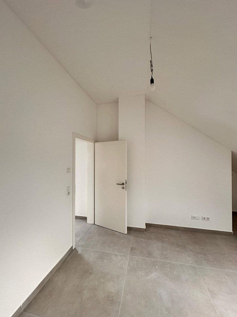 Pronájem bytu 4+1 127 m², Maintal, Hessen Pronájem bytu 4+1 127 m², Maintal, Hessen