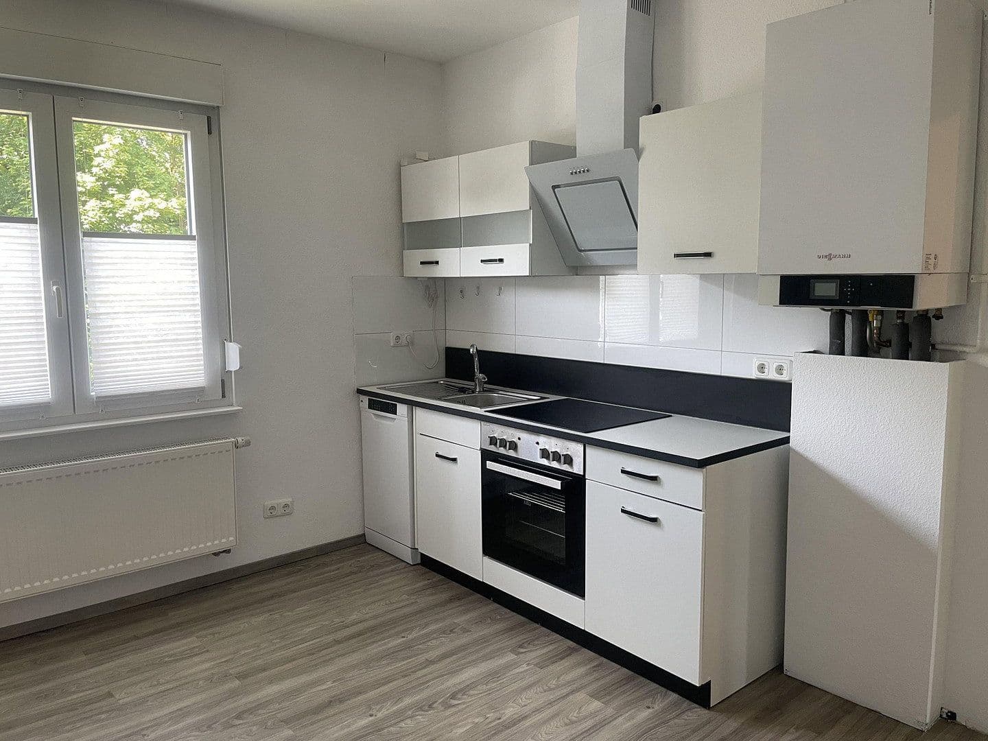 Pronájem bytu 2+1 55 m², Julius-Reiber-Str. 38, Darmstadt, Hessen Pronájem bytu 2+1 55 m², Julius-Reiber-Str. 38, Darmstadt, Hessen