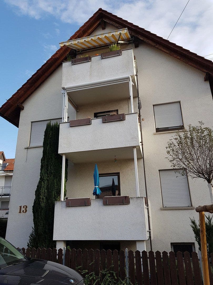 Pronájem bytu 3+1 92 m², Kornbeckstraße 13, Winnenden, Bádensko-Württembersko Pronájem bytu 3+1 92 m², Kornbeckstraße 13, Winnenden, Bádensko-Württembersko