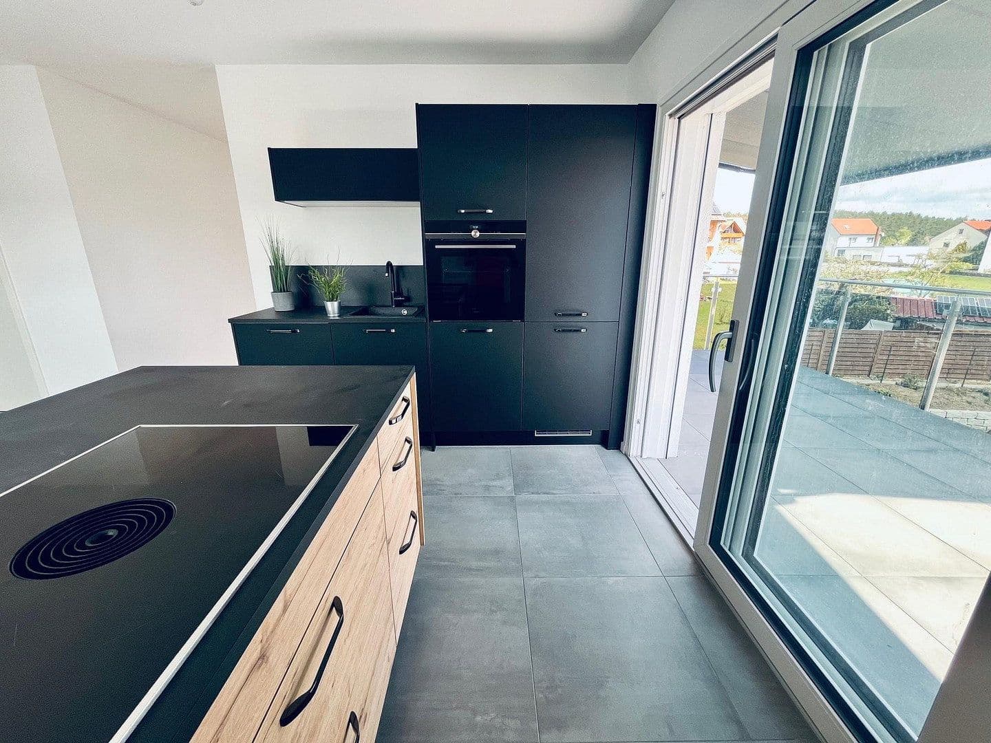 Prodej bytu 3+kk 103 m², Meisenweg 8, Röttenbach, Bavorsko Prodej bytu 3+kk 103 m², Meisenweg 8, Röttenbach, Bavorsko
