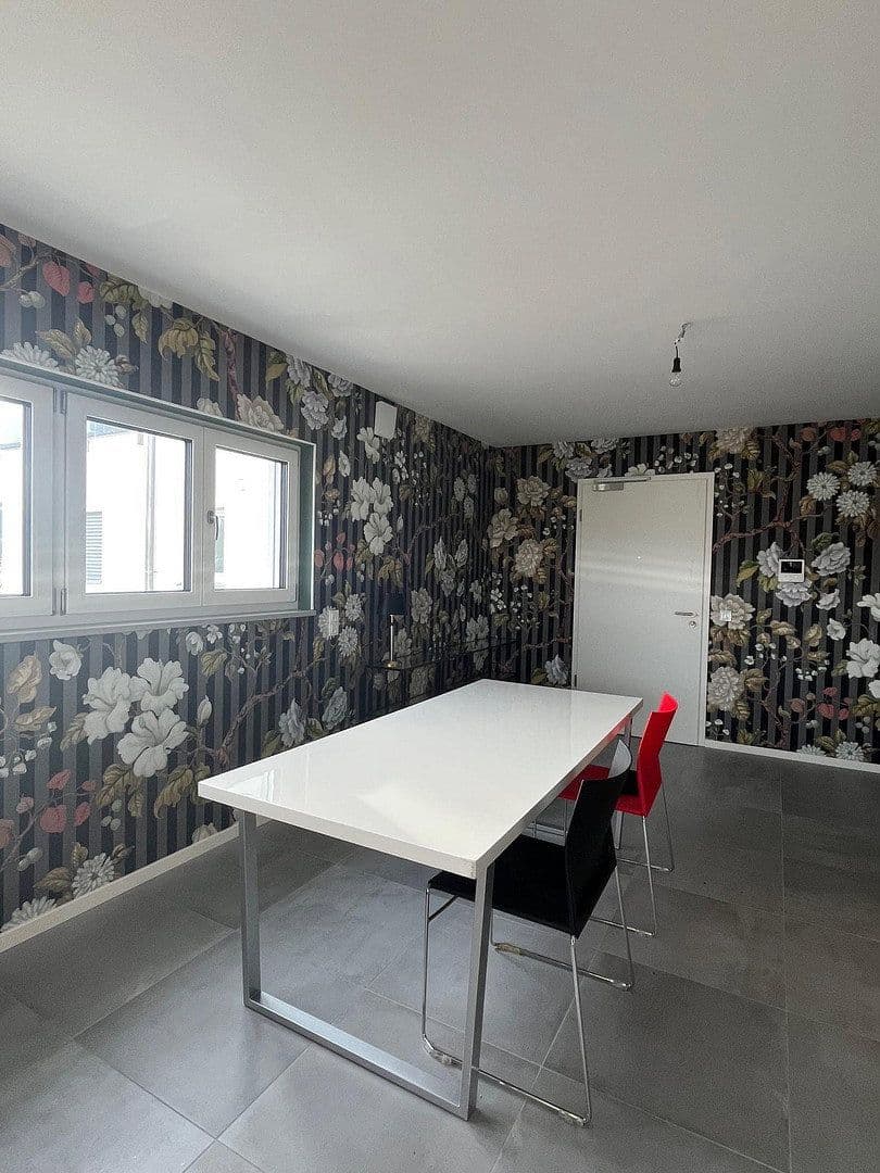 Prodej bytu 3+kk 103 m², Meisenweg 8, Röttenbach, Bavorsko Prodej bytu 3+kk 103 m², Meisenweg 8, Röttenbach, Bavorsko