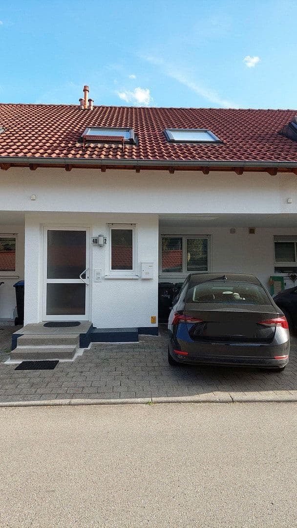 Prodej domu 125 m², pozemek 162 m², Grafenau, Bádensko-Württembersko Prodej domu 125 m², pozemek 162 m², Grafenau, Bádensko-Württembersko