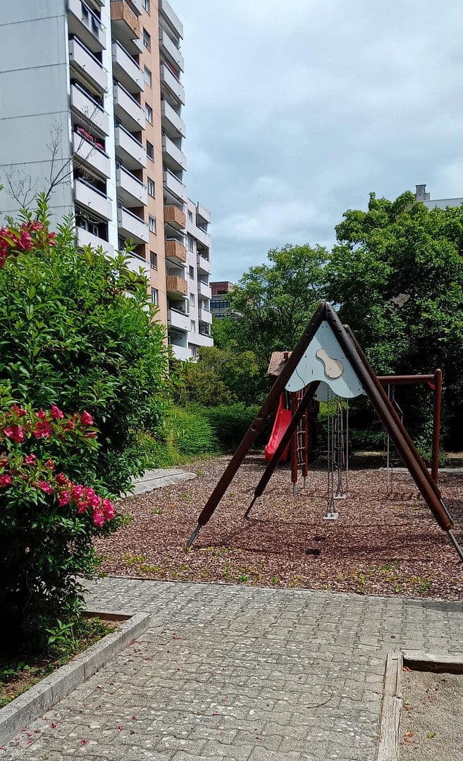 Prodej bytu 2+1 58 m², Fritz-Ulrich-Weg 7, Stuttgart-Möhringen, Bádensko-Württembersko Prodej bytu 2+1 58 m², Fritz-Ulrich-Weg 7, Stuttgart-Möhringen, Bádensko-Württembersko