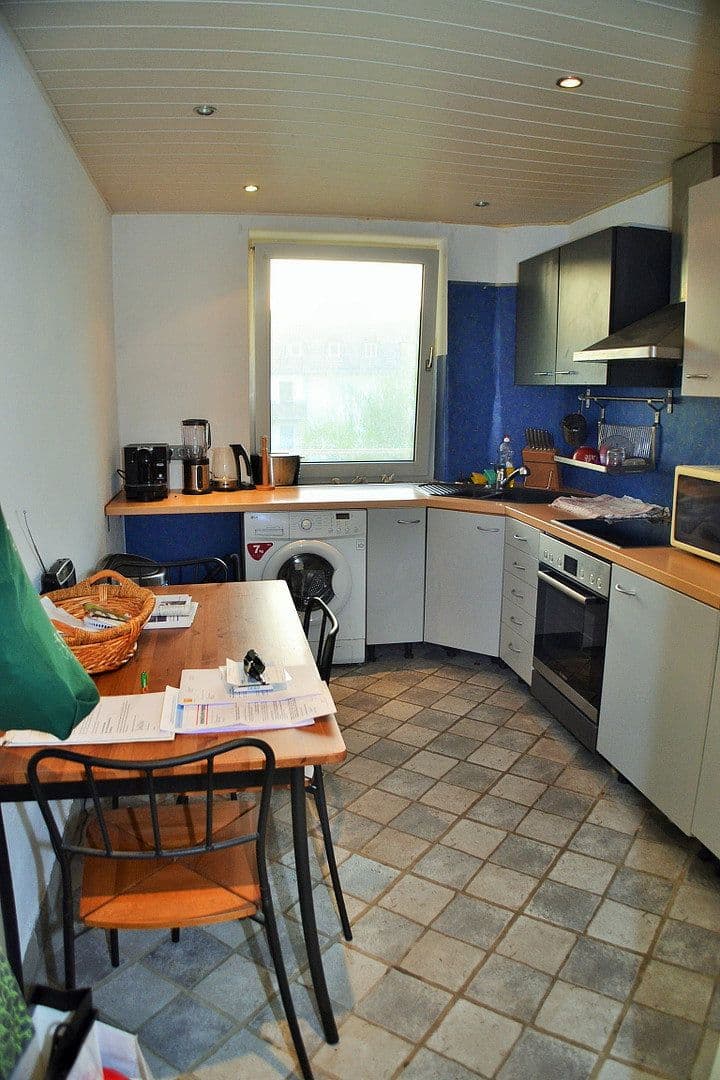 Pronájem bytu 3+1 60 m², Rathenaustrasse 7, Mainz, Porýní-Falc Pronájem bytu 3+1 60 m², Rathenaustrasse 7, Mainz, Porýní-Falc