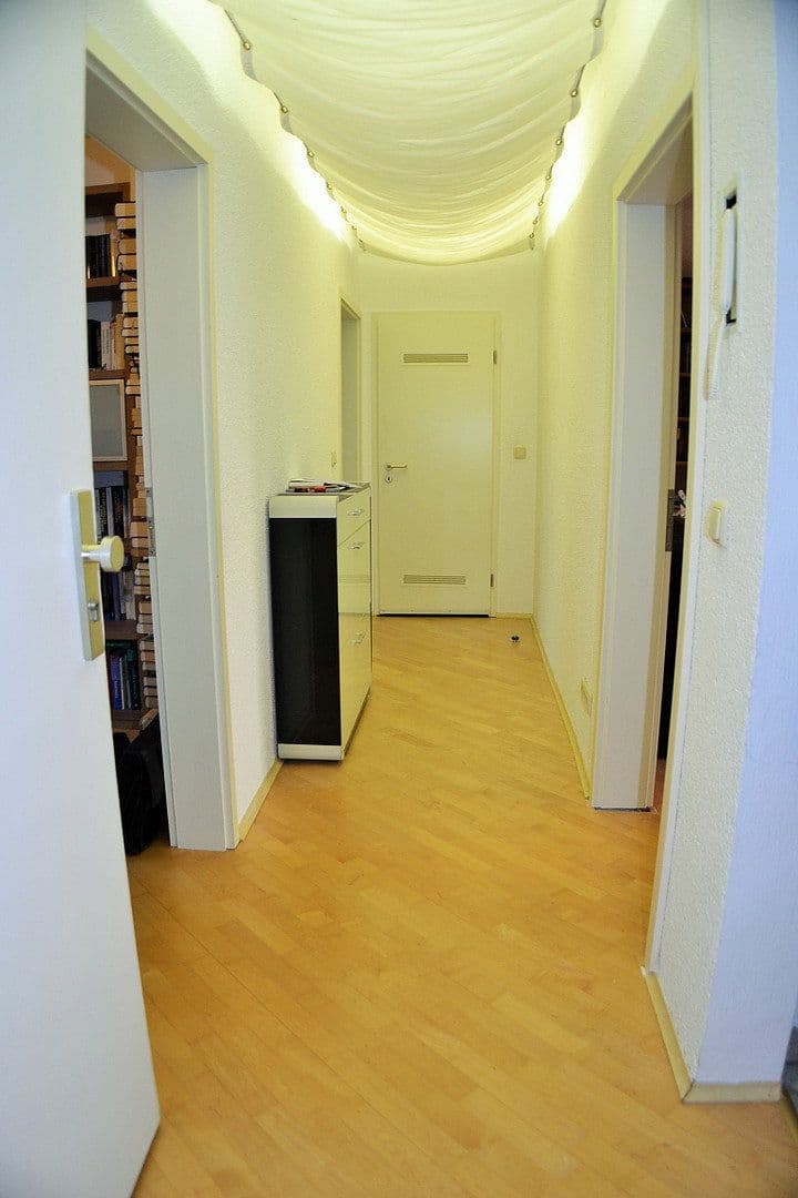 Pronájem bytu 3+1 60 m², Rathenaustrasse 7, Mainz, Porýní-Falc Pronájem bytu 3+1 60 m², Rathenaustrasse 7, Mainz, Porýní-Falc
