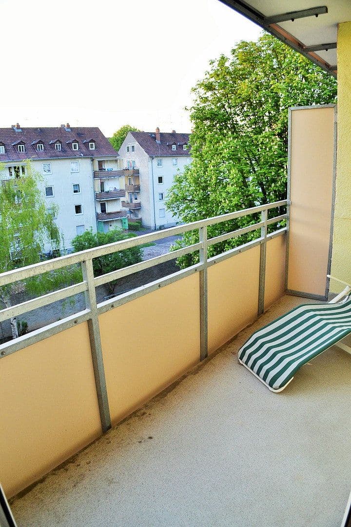 Pronájem bytu 3+1 60 m², Rathenaustrasse 7, Mainz, Porýní-Falc Pronájem bytu 3+1 60 m², Rathenaustrasse 7, Mainz, Porýní-Falc