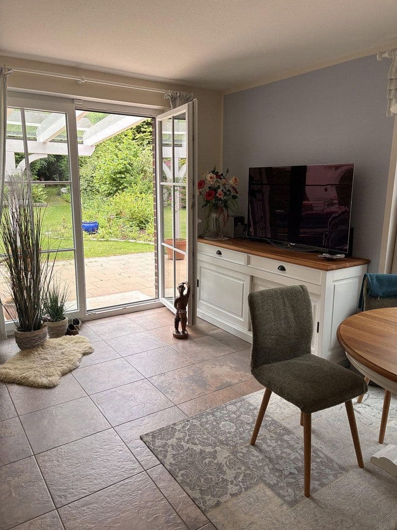 Pronájem domu 120 m², pozemek 845 m², Müssenweg 43a, Dassendorf, Šlesvicko-Holštýnsko Pronájem domu 120 m², pozemek 845 m², Müssenweg 43a, Dassendorf, Šlesvicko-Holštýnsko