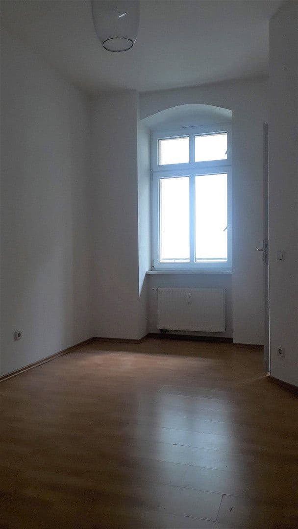 Pronájem bytu 2+1 58 m², Ebelingstr.4, Berlin, Berlín Pronájem bytu 2+1 58 m², Ebelingstr.4, Berlin, Berlín