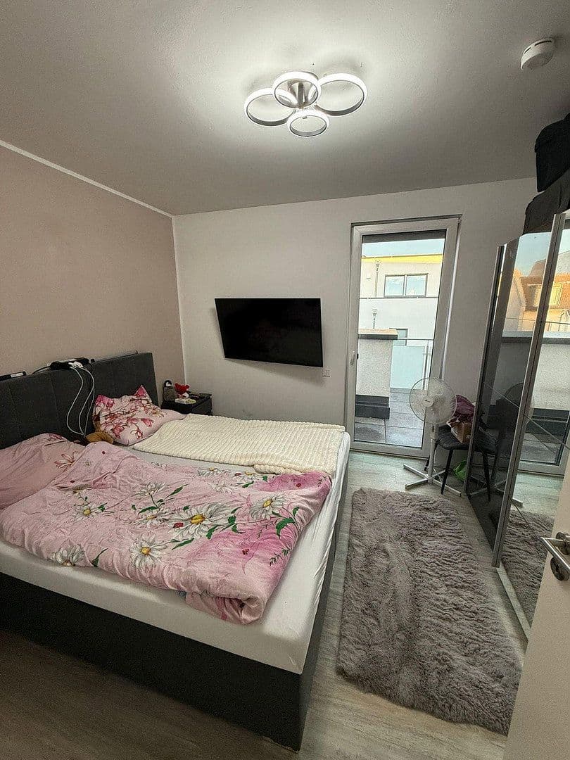 Pronájem bytu 2+1 58 m², Markusstr. 17a, Niederkassel, Severní Porýní-Vestfálsko Pronájem bytu 2+1 58 m², Markusstr. 17a, Niederkassel, Severní Porýní-Vestfálsko