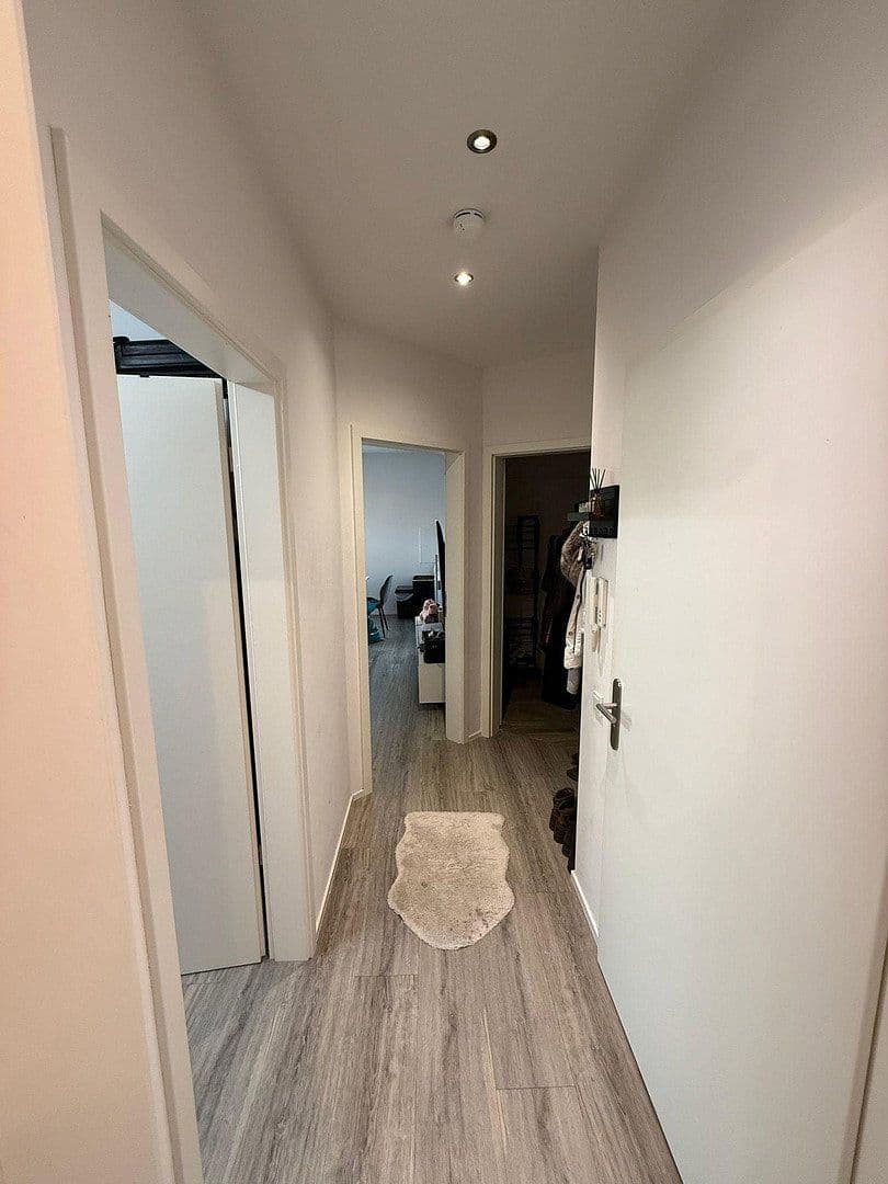 Pronájem bytu 2+1 58 m², Markusstr. 17a, Niederkassel, Severní Porýní-Vestfálsko Pronájem bytu 2+1 58 m², Markusstr. 17a, Niederkassel, Severní Porýní-Vestfálsko