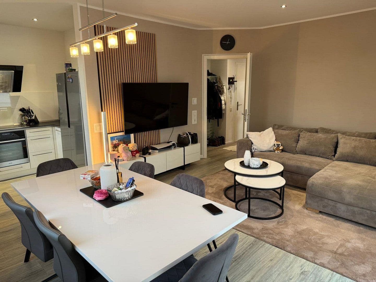 Pronájem bytu 2+1 58 m², Markusstr. 17a, Niederkassel, Severní Porýní-Vestfálsko Pronájem bytu 2+1 58 m², Markusstr. 17a, Niederkassel, Severní Porýní-Vestfálsko