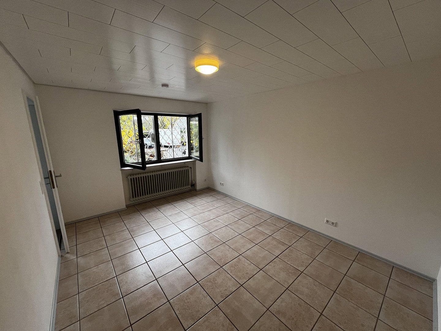 Pronájem bytu 2+1 52 m², Klosterlehen 11, Baden-Baden-Oberbeuern, Bádensko-Württembersko Pronájem bytu 2+1 52 m², Klosterlehen 11, Baden-Baden-Oberbeuern, Bádensko-Württembersko