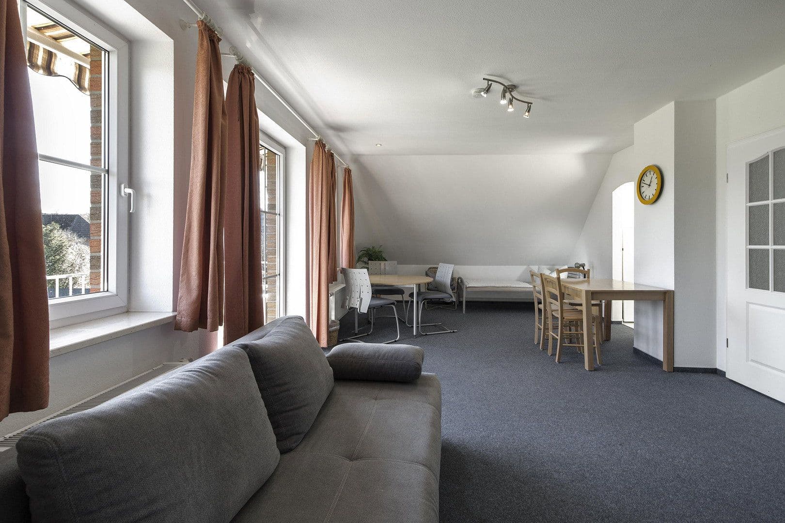 Pronájem bytu 5+1 146 m², Norderstr.46, Norderstedt, Šlesvicko-Holštýnsko Pronájem bytu 5+1 146 m², Norderstr.46, Norderstedt, Šlesvicko-Holštýnsko