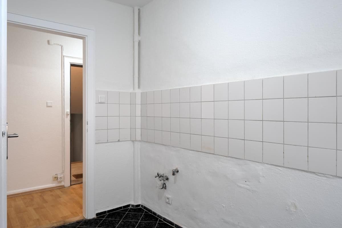 Pronájem bytu 2+1 50 m², Hallerstr. 7, Hannover, Dolní Sasko Pronájem bytu 2+1 50 m², Hallerstr. 7, Hannover, Dolní Sasko