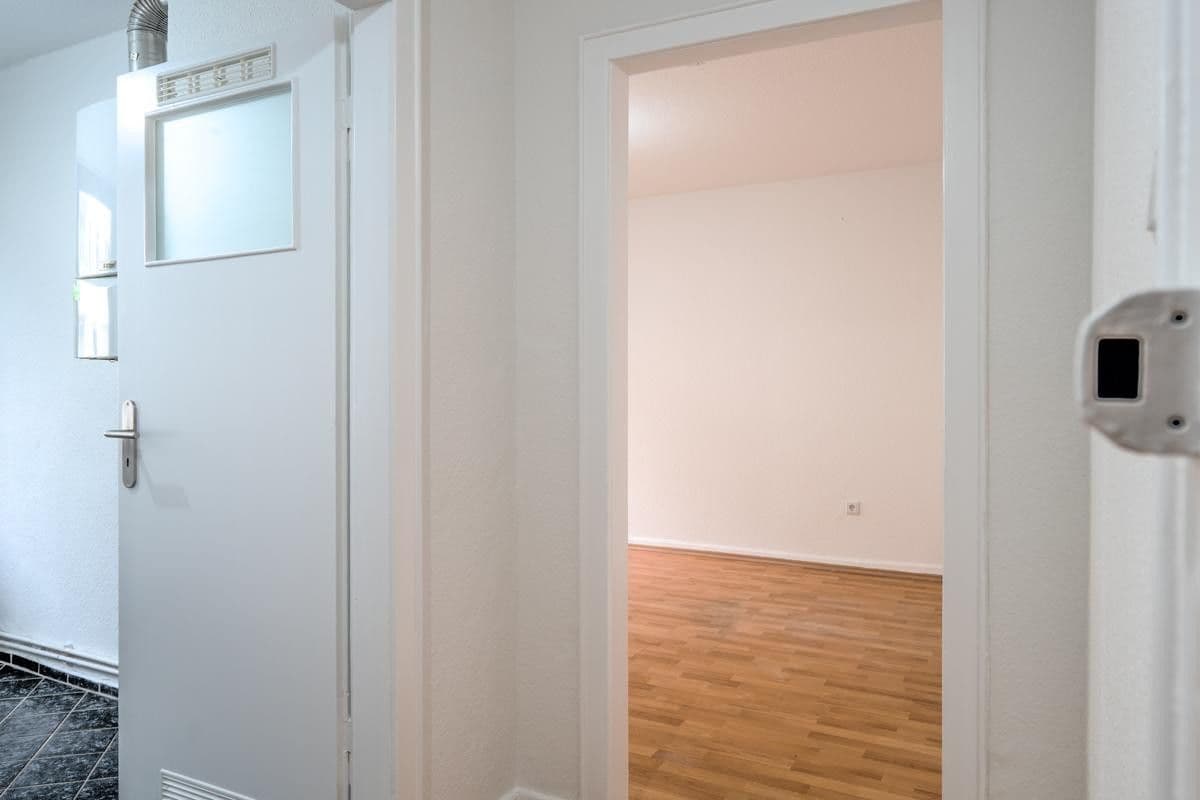Pronájem bytu 2+1 50 m², Hallerstr. 7, Hannover, Dolní Sasko Pronájem bytu 2+1 50 m², Hallerstr. 7, Hannover, Dolní Sasko
