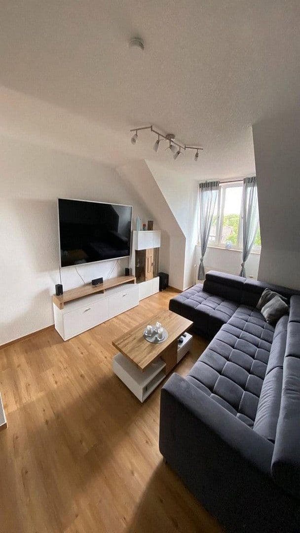 Pronájem bytu 2+1 64 m², Bremen, Bremen Pronájem bytu 2+1 64 m², Bremen, Bremen
