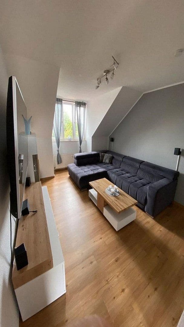 Pronájem bytu 2+1 64 m², Bremen, Bremen Pronájem bytu 2+1 64 m², Bremen, Bremen