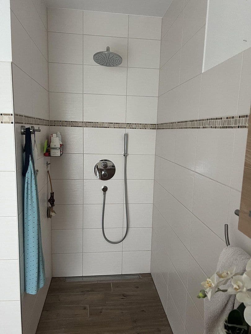 Prodej bytu 3+1 86 m², Uhlandstraße 10, Kriftel, Hessen Prodej bytu 3+1 86 m², Uhlandstraße 10, Kriftel, Hessen