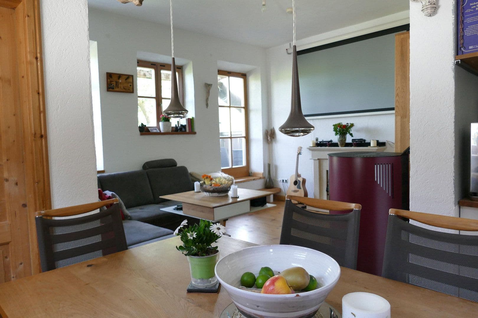 Prodej bytu 4+kk 105 m², Roßholzen 9, Samerberg, Bavorsko Prodej bytu 4+kk 105 m², Roßholzen 9, Samerberg, Bavorsko