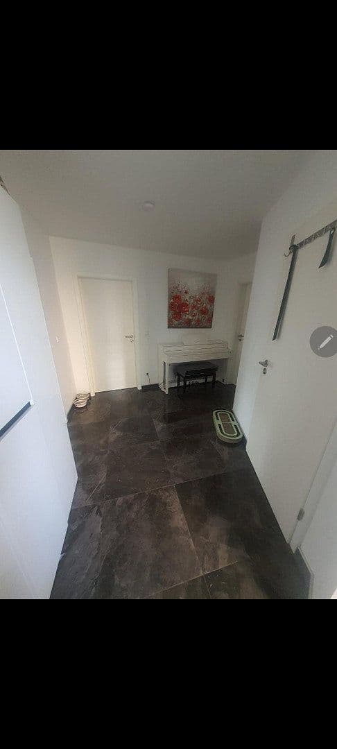 Prodej bytu 3+1 84 m², Schwabbacherstr.15, Stuttgart, Bádensko-Württembersko Prodej bytu 3+1 84 m², Schwabbacherstr.15, Stuttgart, Bádensko-Württembersko